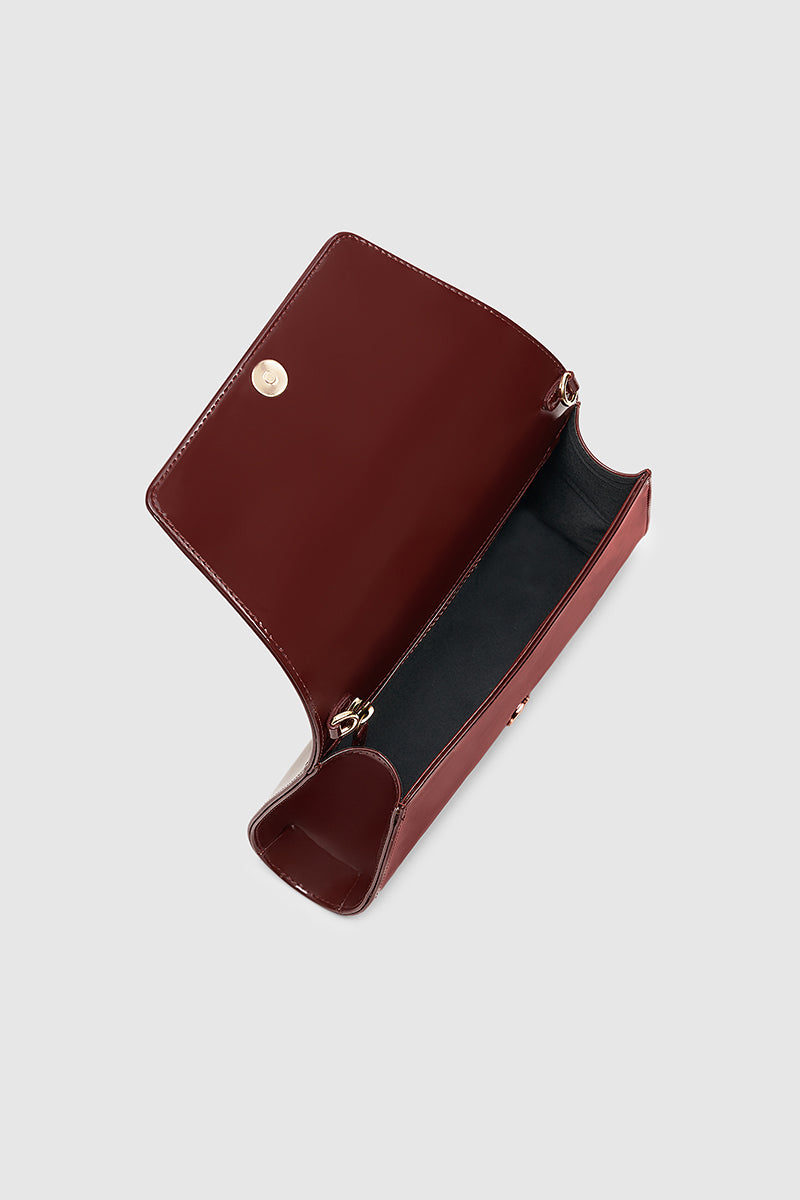 Zuveka Clutch