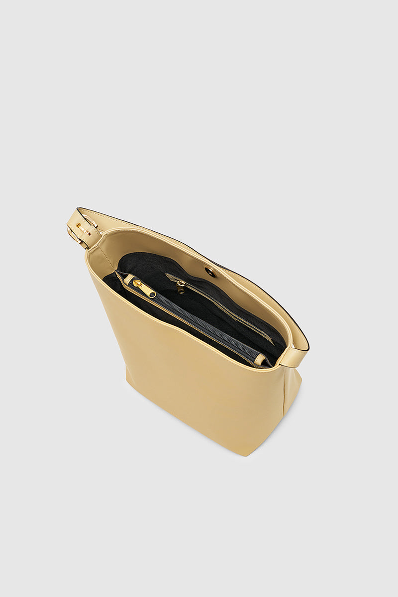 Miorvella Hobo Bag