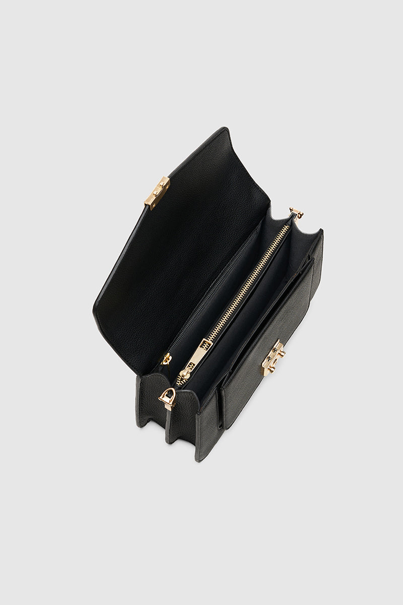 Sylenthra Shoulder Bag