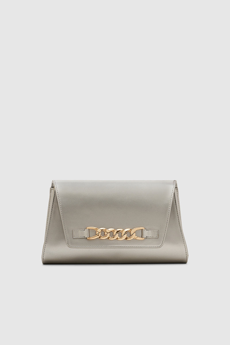 Zuveka Clutch