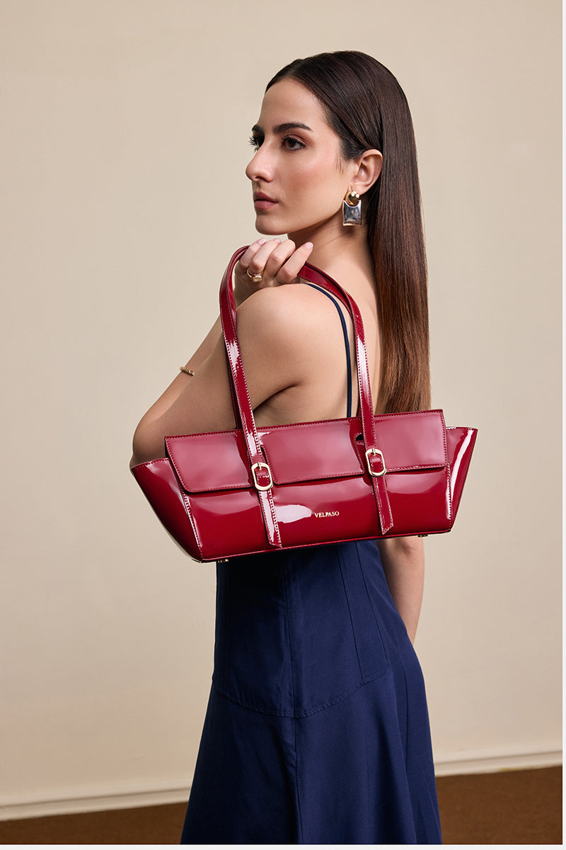 Vel Vilistra Shoulder Bag